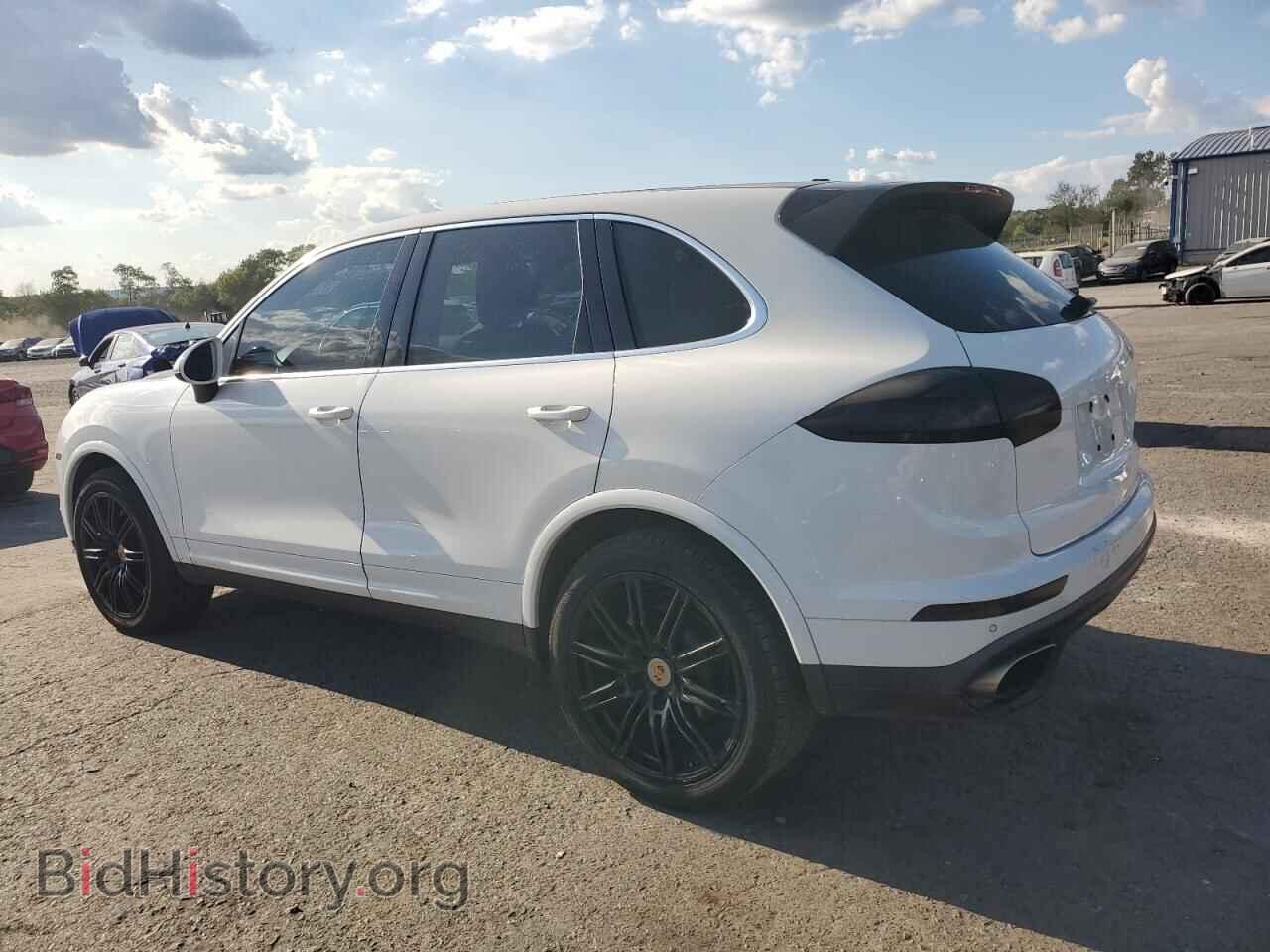 2016 PORSCHE CAYENNE - VIN: WP1AA2A28GLA02499 - Фото 2