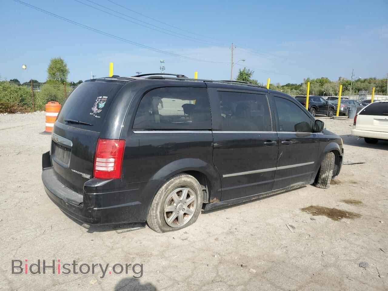 2010 CHRYSLER MINIVAN - VIN: 2A4RR8DX2AR374341 - Photo 3