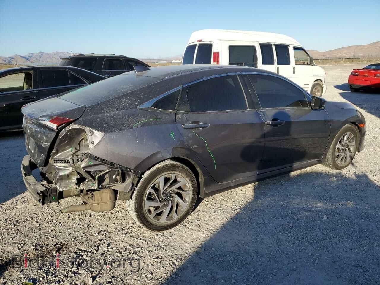2017 HONDA CIVIC - VIN: 19XFC2F73HE038021 - Фото 3