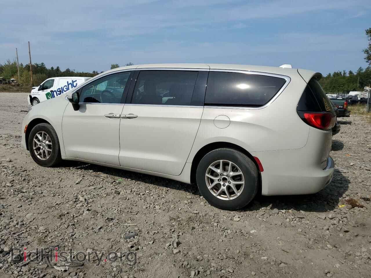 2017 CHRYSLER PACIFICA - VIN: 2C4RC1DG4HR654917 - Photo 2