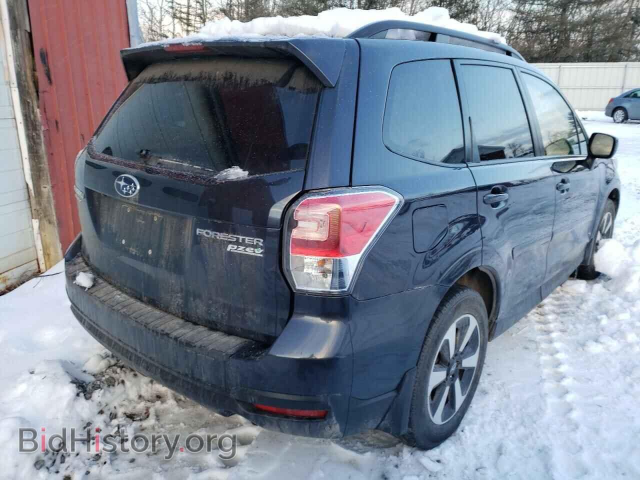 2017 SUBARU FORESTER - VIN: JF2SJAEC6HH445372 - Фото 3