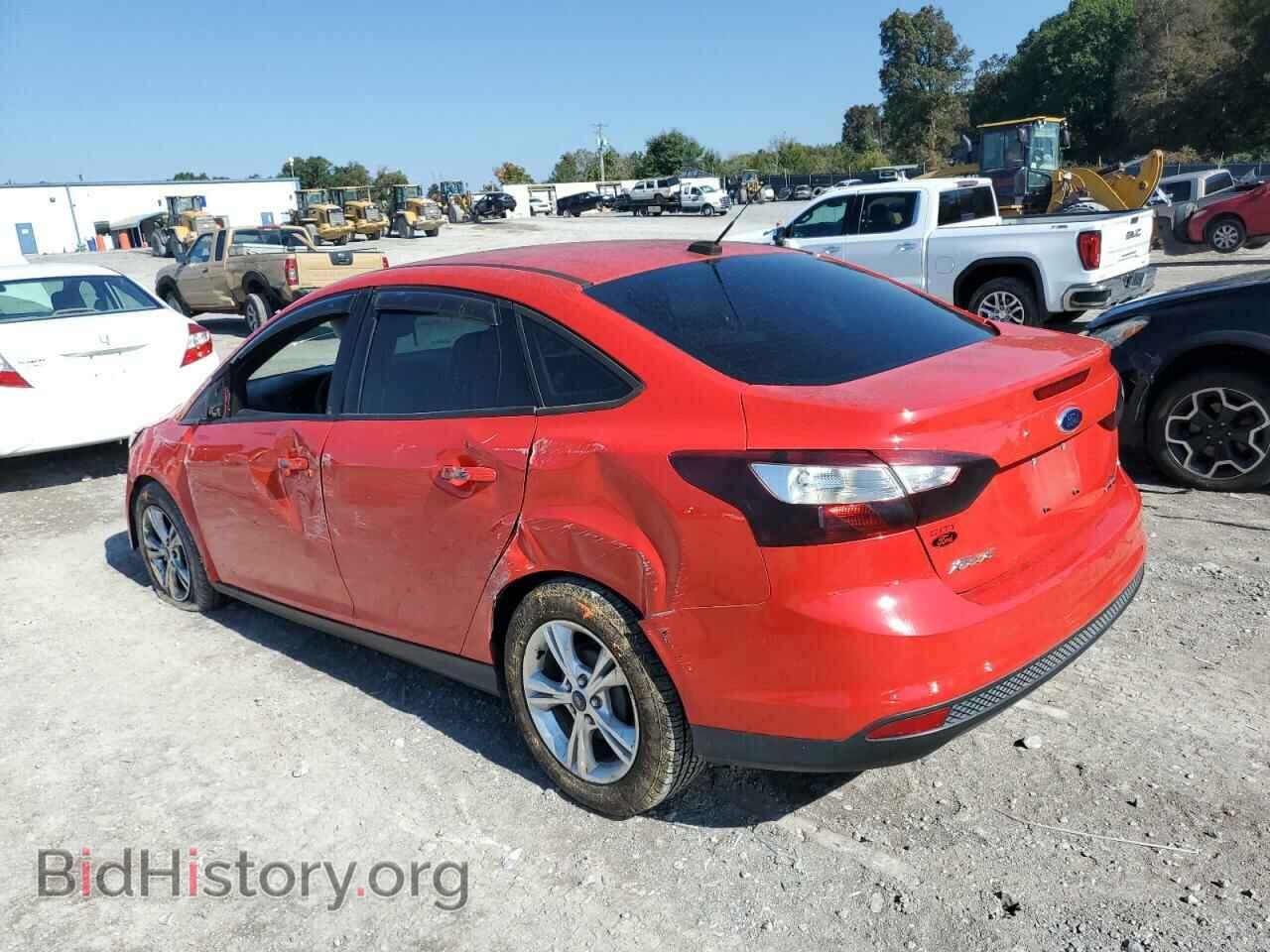 2014 FORD FOCUS - VIN: 1FADP3F2XEL186388 - Фото 2