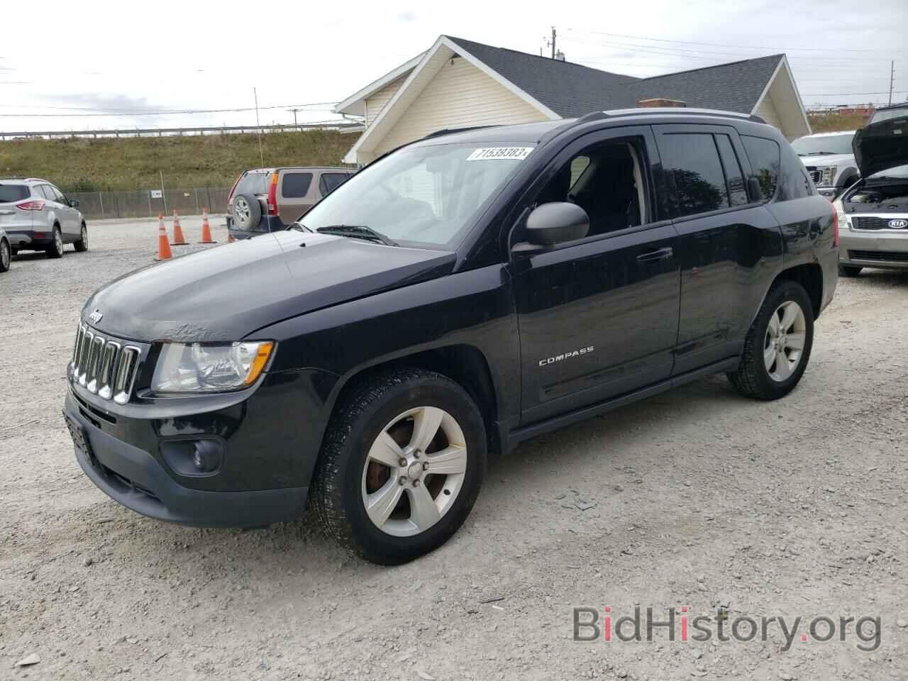 Фотография 1C4NJDBBXDD221452 - JEEP COMPASS 2013