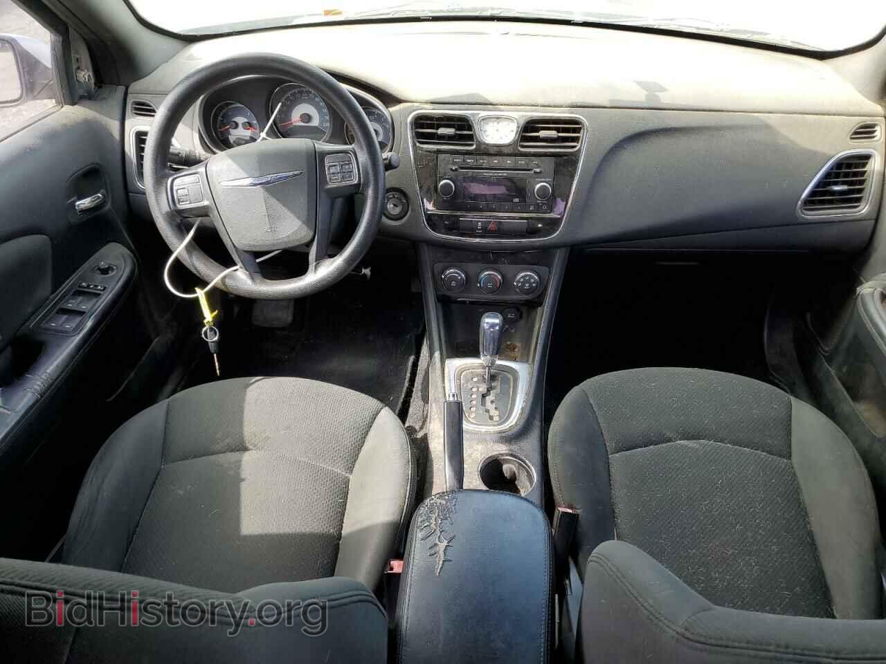 2012 CHRYSLER 200 - VIN: 1C3CCBAB4CN127782 - Фото 8