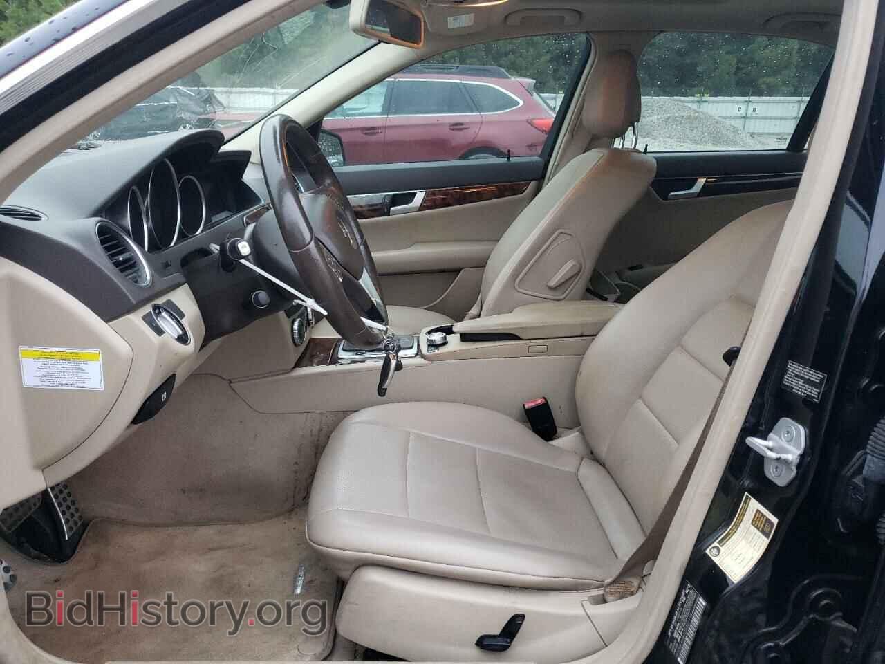 2013 MERCEDES-BENZ C-CLASS - VIN: WDDGF4HB7DR301110 - Фото 7