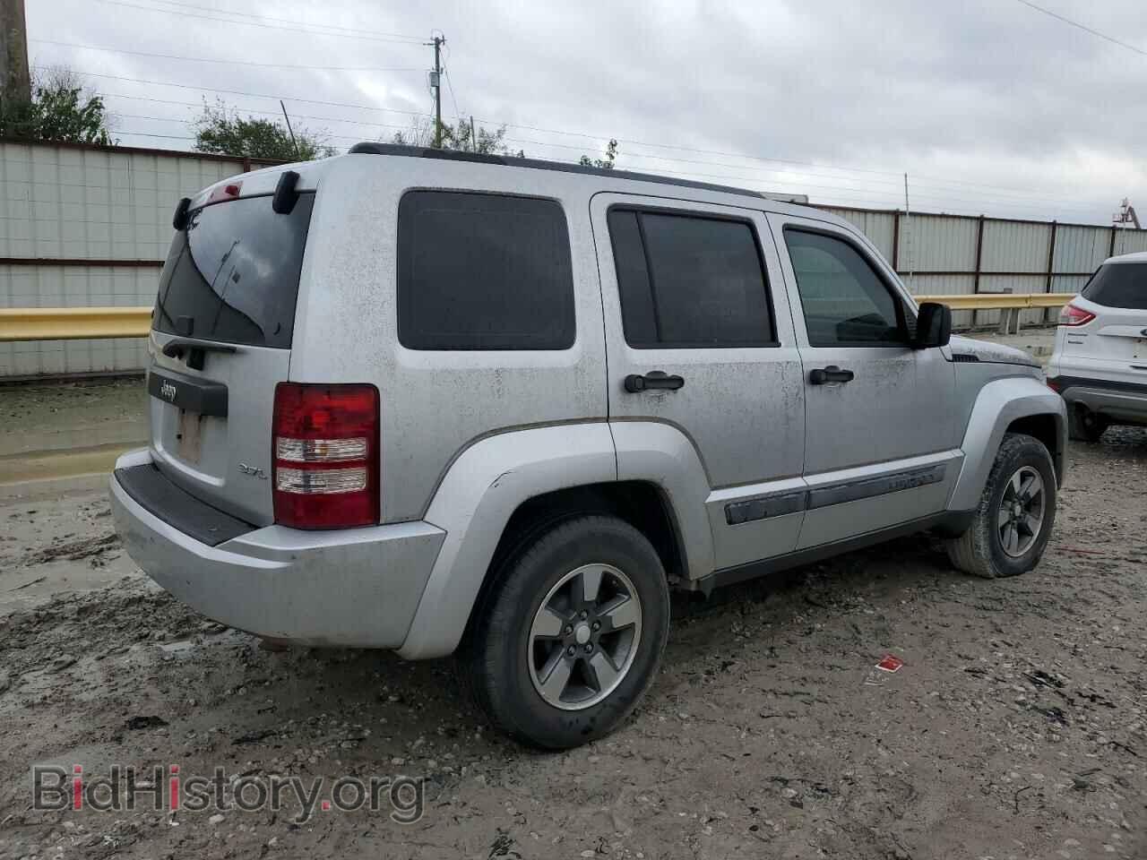 2008 JEEP LIBERTY - VIN: 1J8GP28K38W106830 - Фото 3