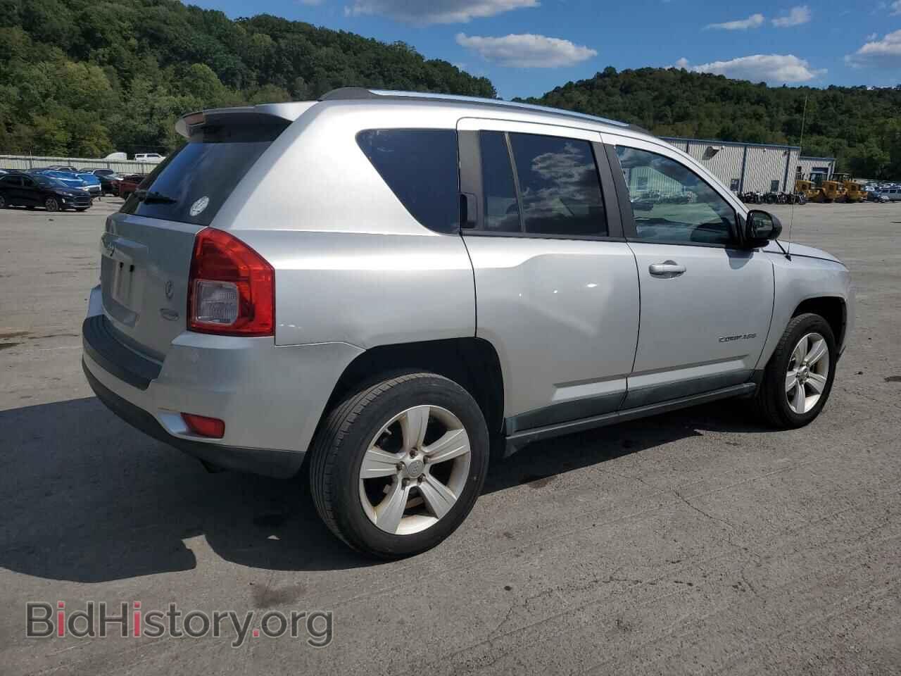 2011 JEEP COMPASS - VIN: 1J4NF1FB1BD258214 - Фото 3