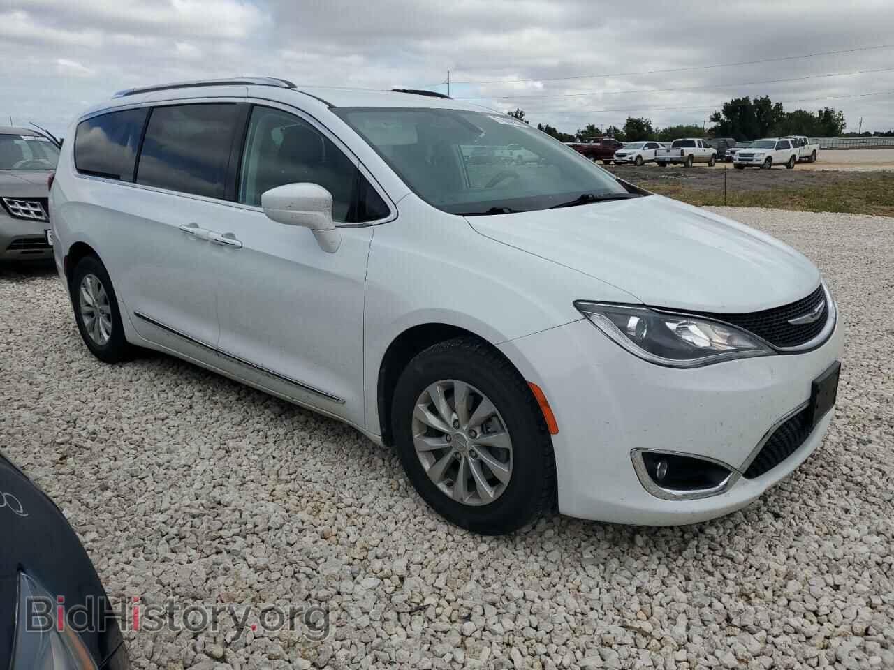 2019 CHRYSLER PACIFICA - VIN: 2C4RC1BG5KR673115 - Фото 4