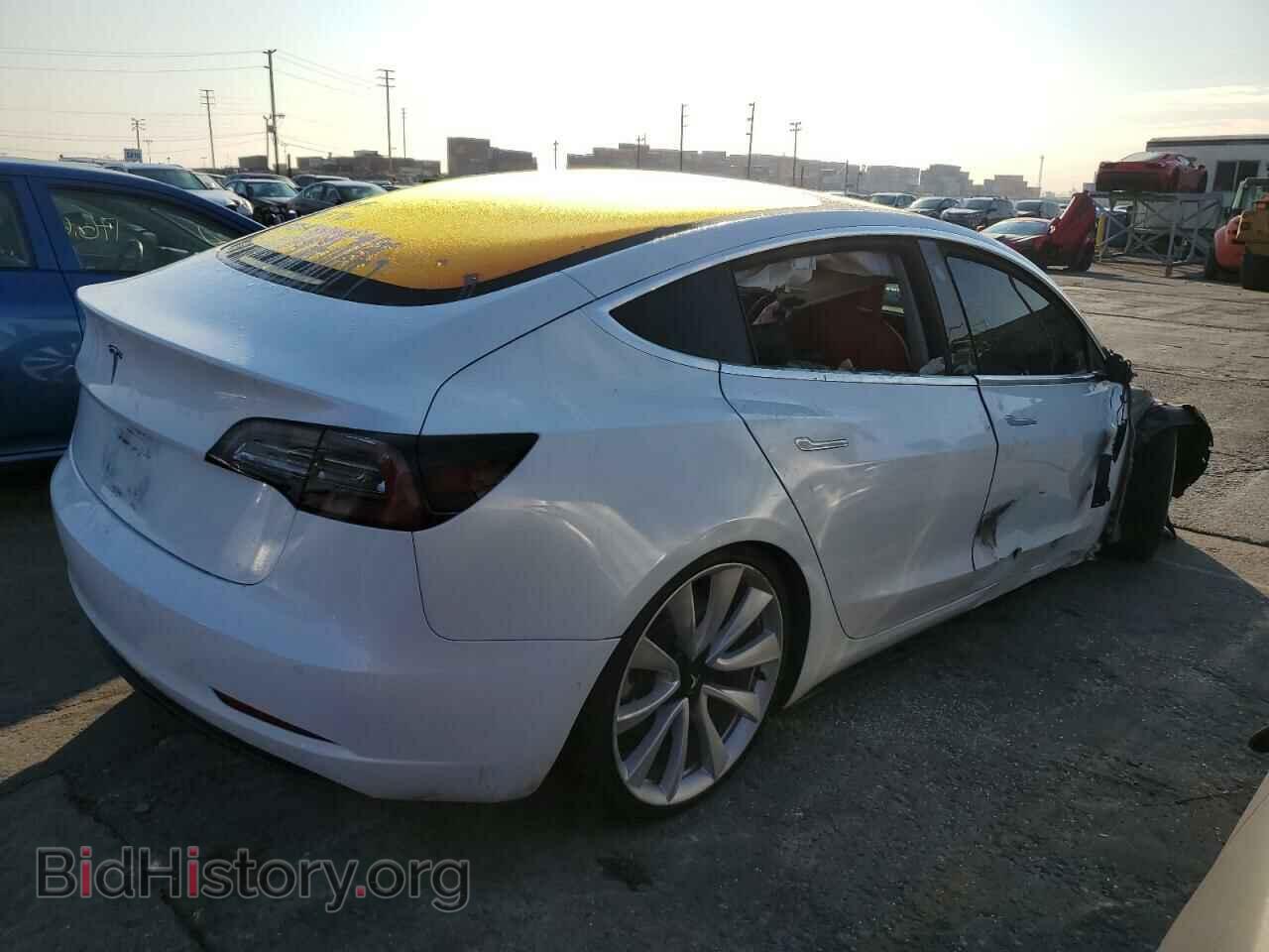 2018 TESLA MODEL 3 - VIN: 5YJ3E1EA0JF168696 - Photo 3