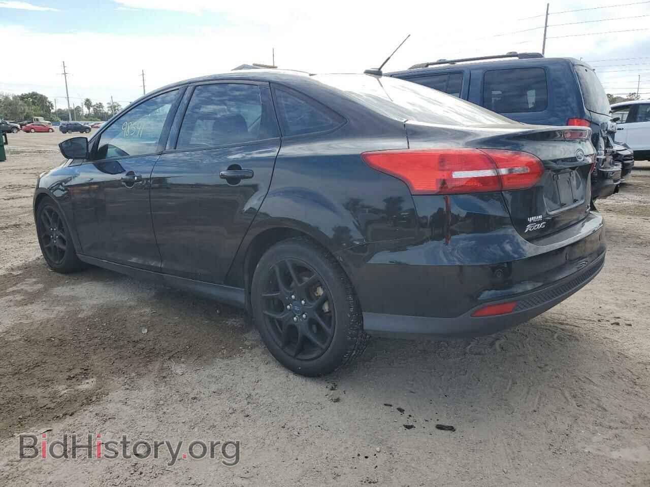 2016 FORD FOCUS - VIN: 1FADP3F27GL239079 - Фото 2