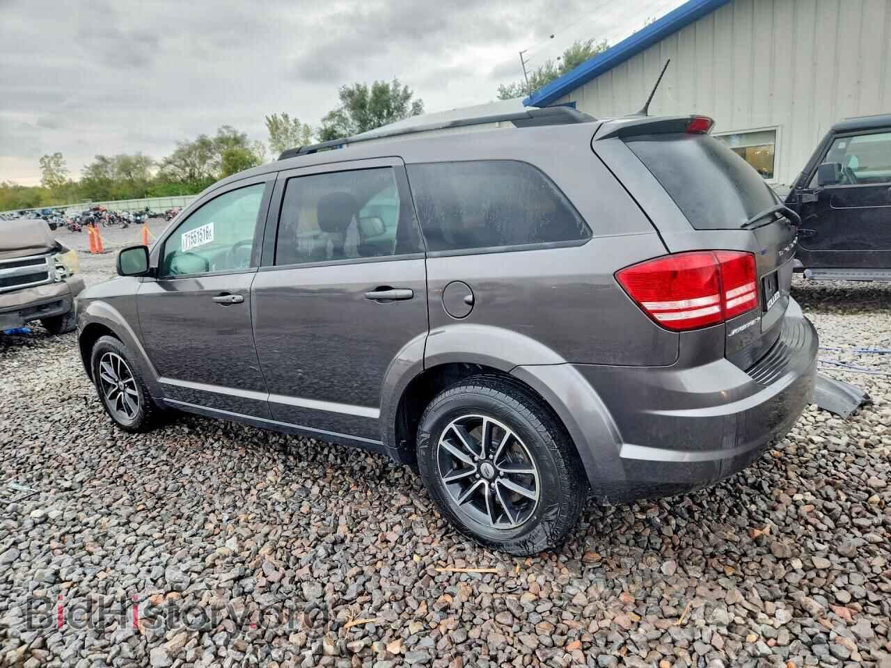 2018 DODGE JOURNEY - VIN: 3C4PDCAB2JT383545 - Photo 2