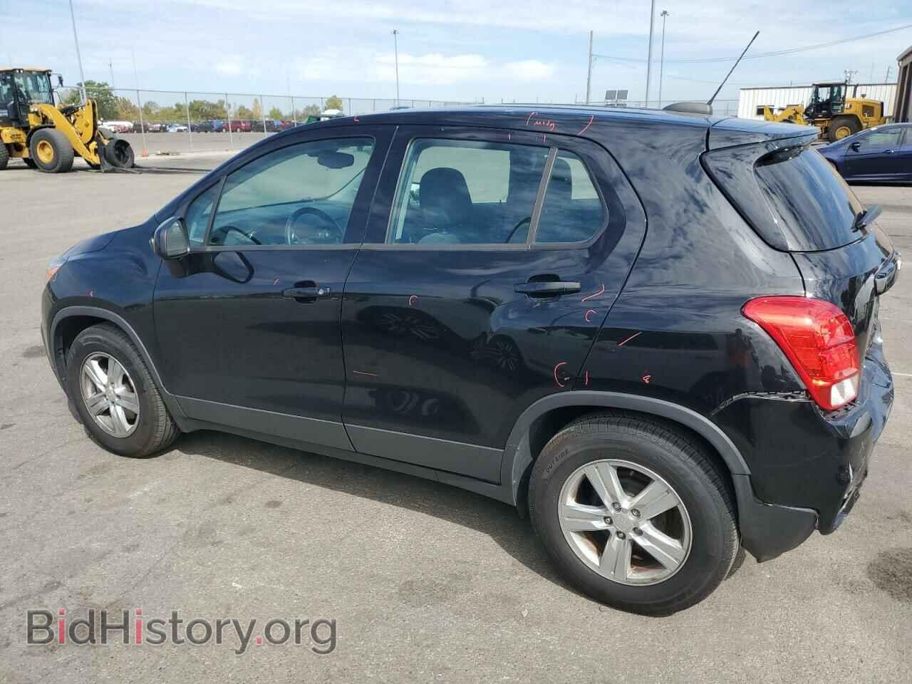 2019 CHEVROLET TRAX - VIN: 3GNCJKSB3KL347856 - Фото 2