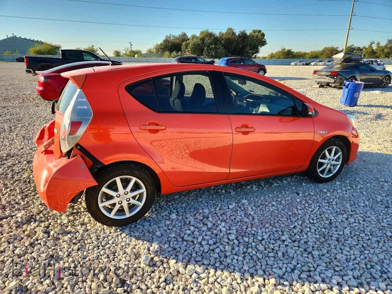 2012 Toyota PRIUS (VIN JTDKDTB32C1003132) — фото 3 из 12