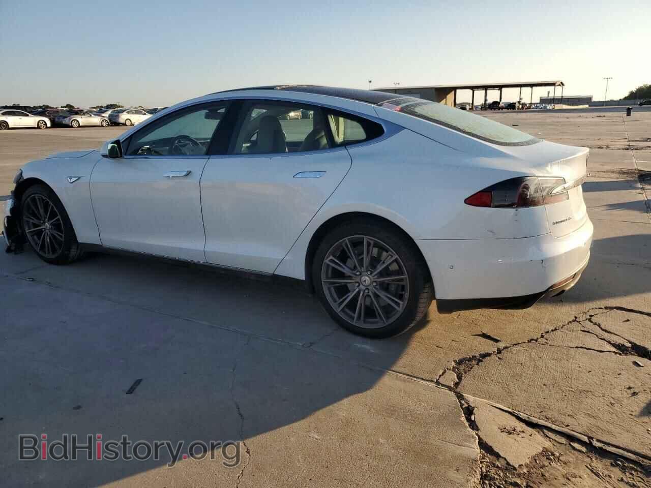 2015 TESLA MODEL S - VIN: 5YJSA1S24FF086174 - Photo 2