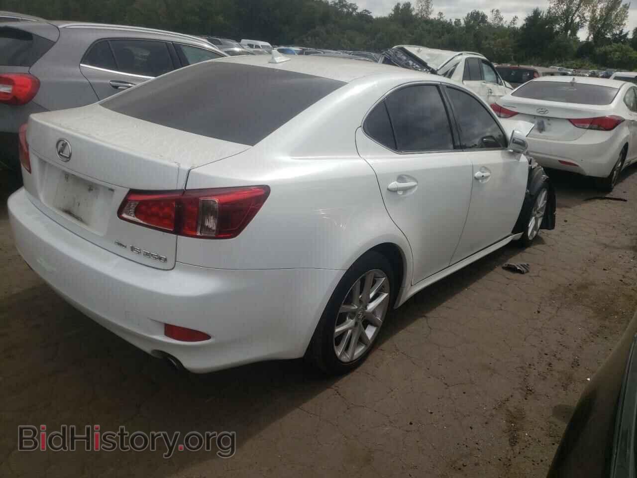2011 LEXUS IS - VIN: JTHCF5C27B5049304 - Photo 3