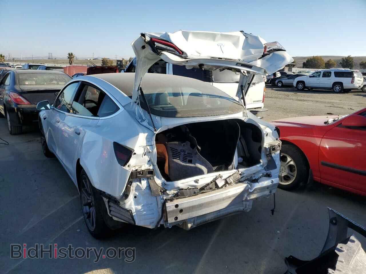 2020 TESLA MODEL 3 - VIN: 5YJ3E1EAXLF632757 - Фото 2