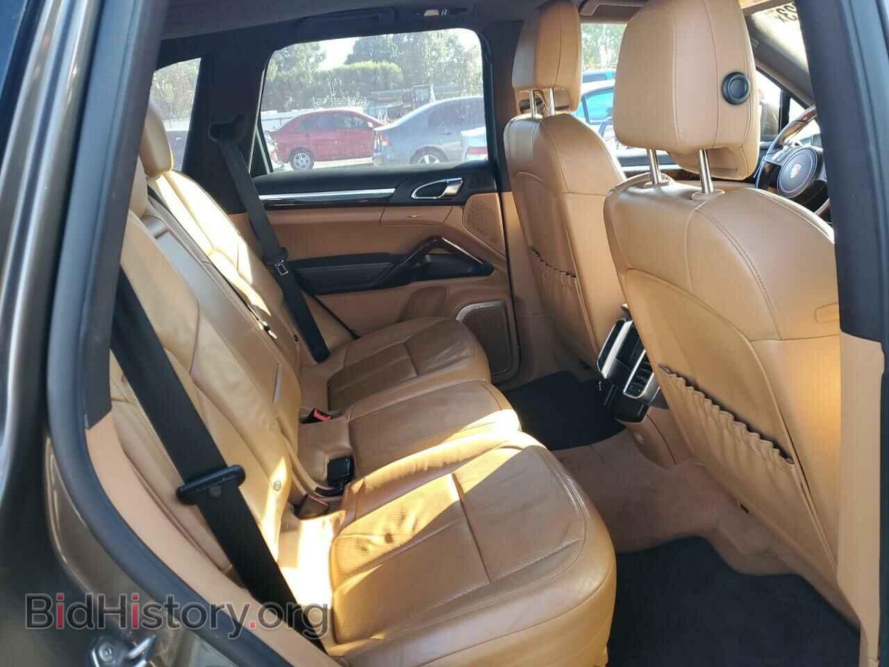 2011 PORSCHE CAYENNE - VIN: WP1AE2A21BLA93855 - Фото 11