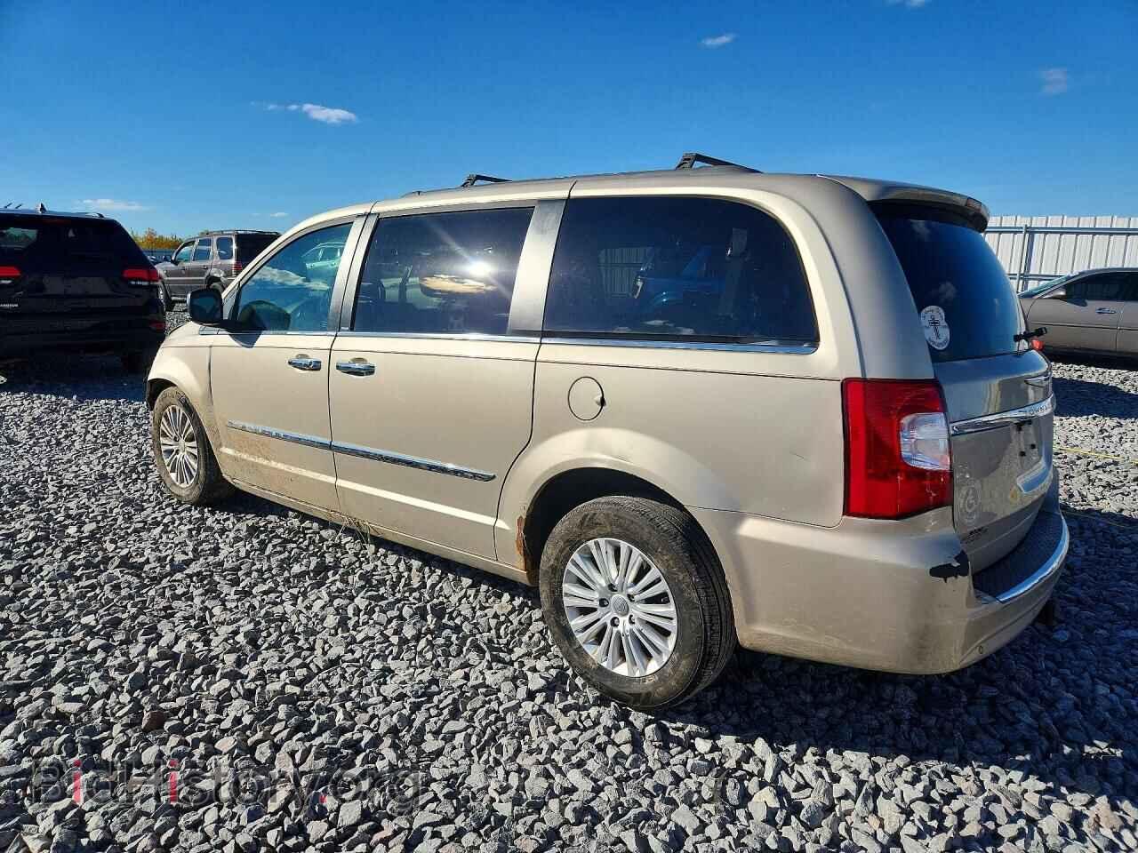 2013 CHRYSLER MINIVAN - VIN: 2C4RC1CG9DR569745 - Photo 2