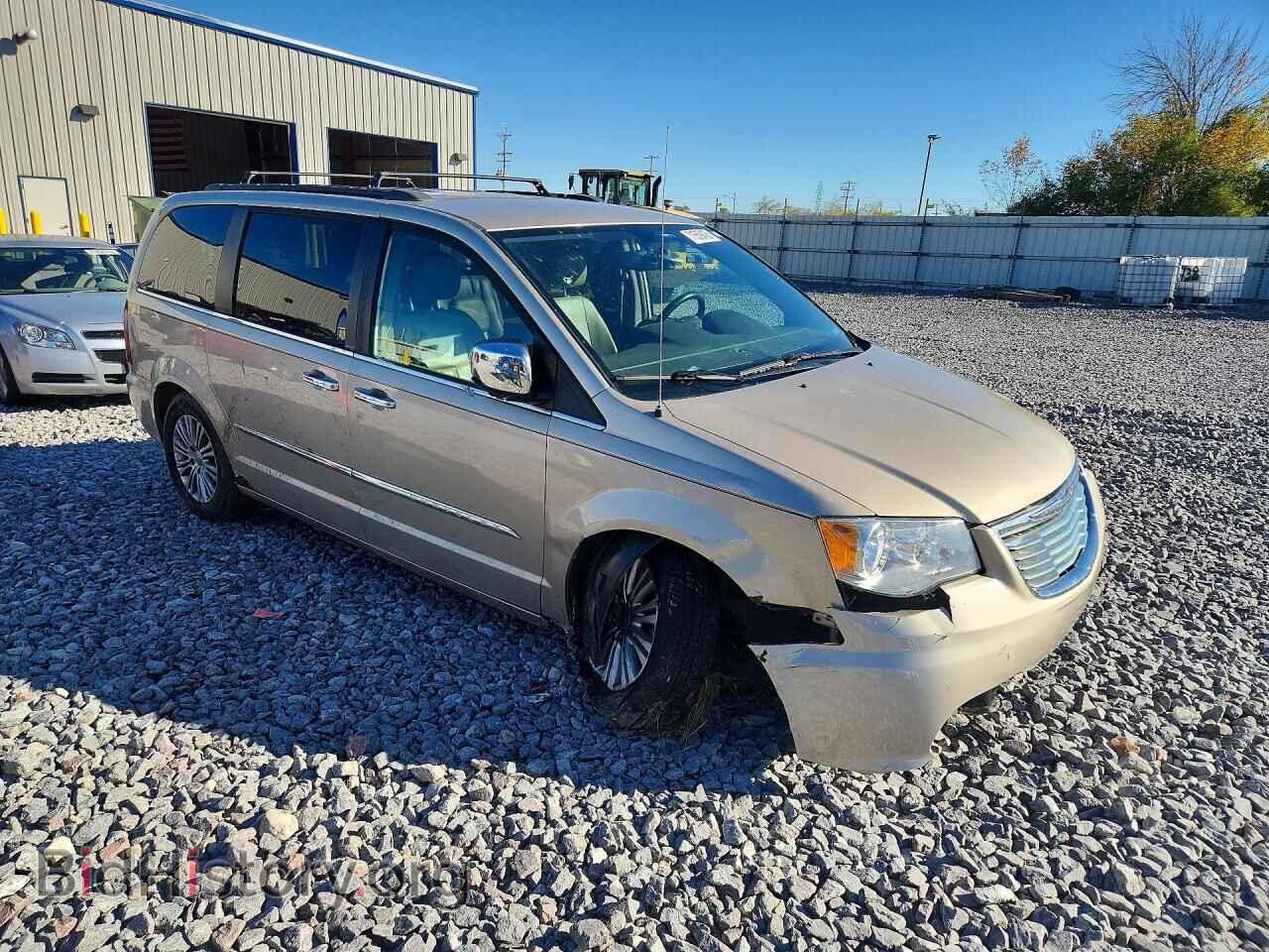 2013 CHRYSLER MINIVAN - VIN: 2C4RC1CG9DR569745 - Photo 4
