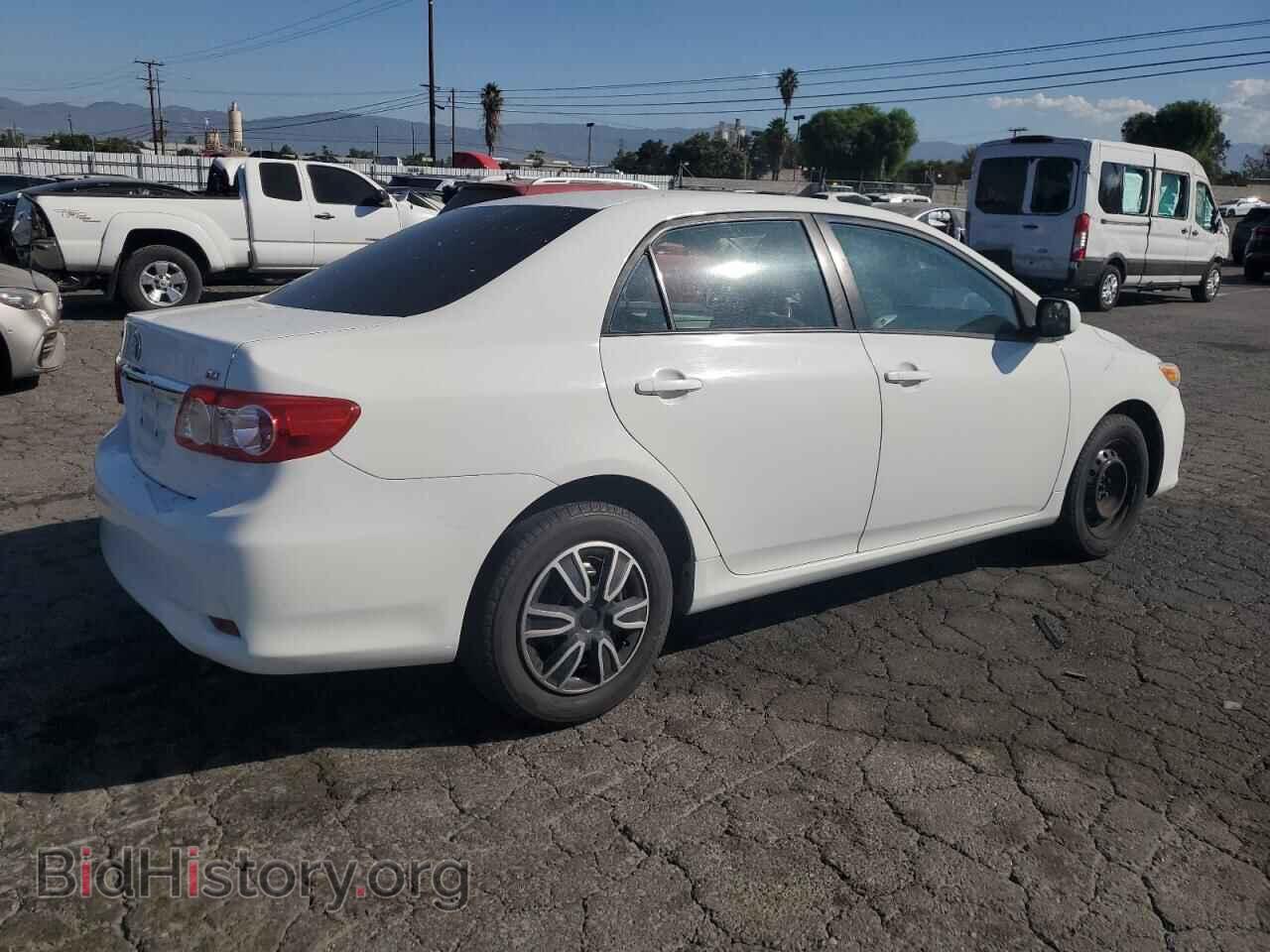 2011 TOYOTA COROLLA - VIN: 2T1BU4EE9BC636594 - Фото 3