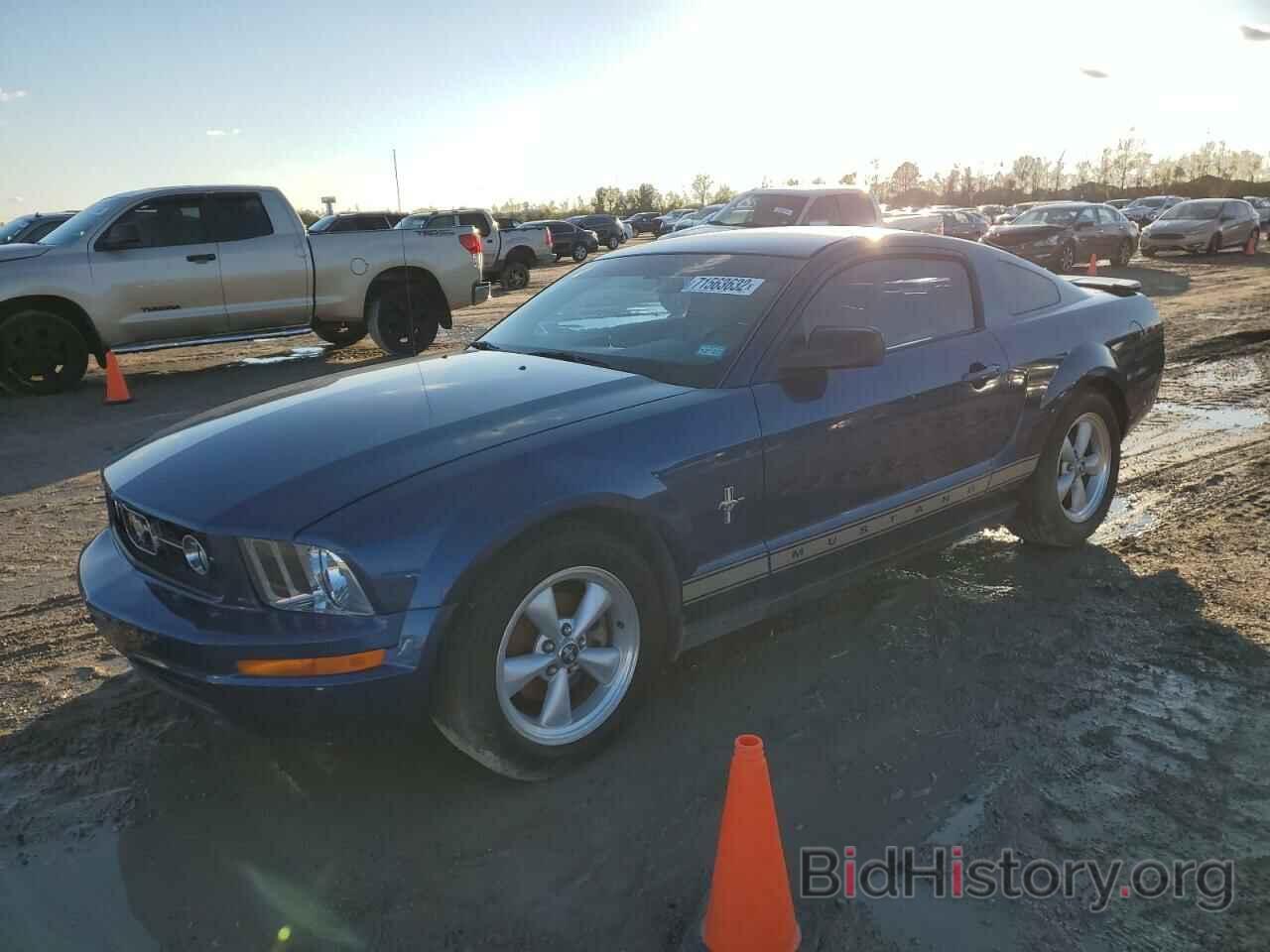 Photo 1ZVHT80N385141693 - FORD MUSTANG 2008