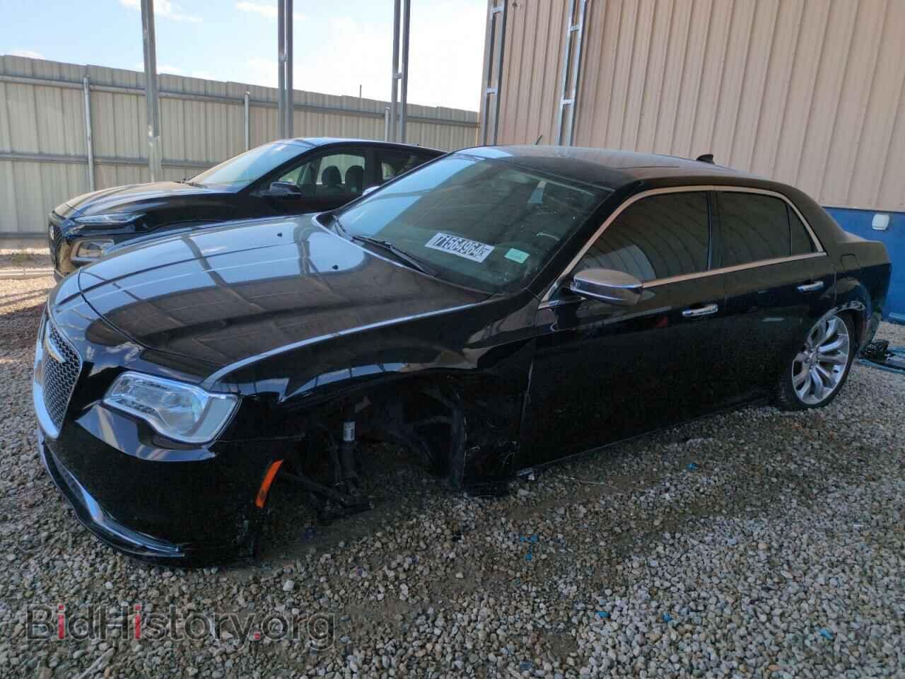Фотография 2C3CCAEG8KH585798 - CHRYSLER 300 2019