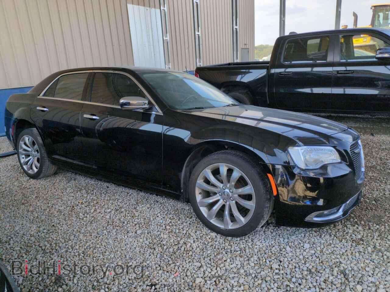 2019 CHRYSLER 300 - VIN: 2C3CCAEG8KH585798 - Фото 4