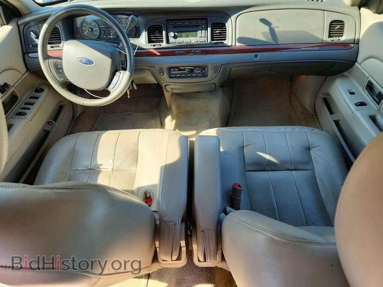 2011 FORD CROWN VIC - VIN: 2FABP7EV3BX154472 - Photo 8