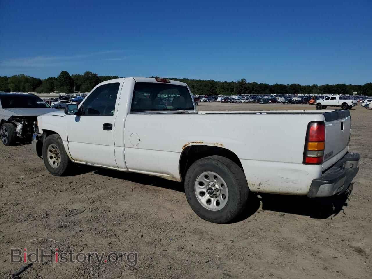 2007 GMC SIERRA - VIN: 1GTEC14Z77E172101 - Фото 2