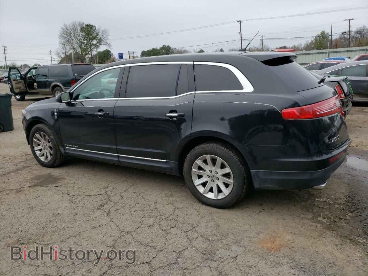 2015 LINCOLN MKT - VIN: 2LMHJ5NK2FBL02873 - Фото 2