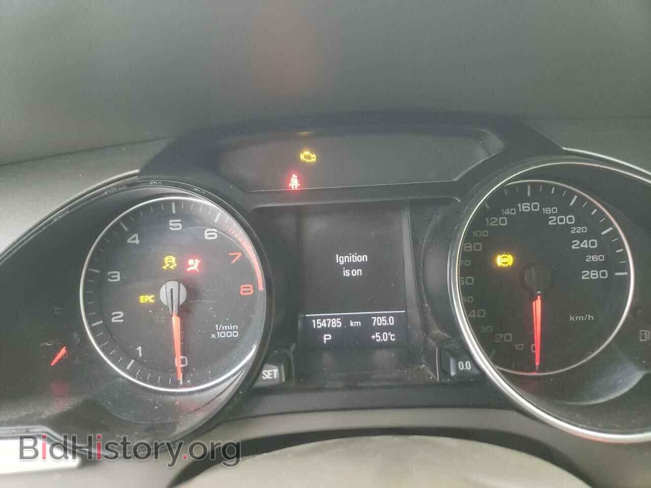 2010 AUDI A5 - VIN: WAULFBFH8AN017795 - Фото 9