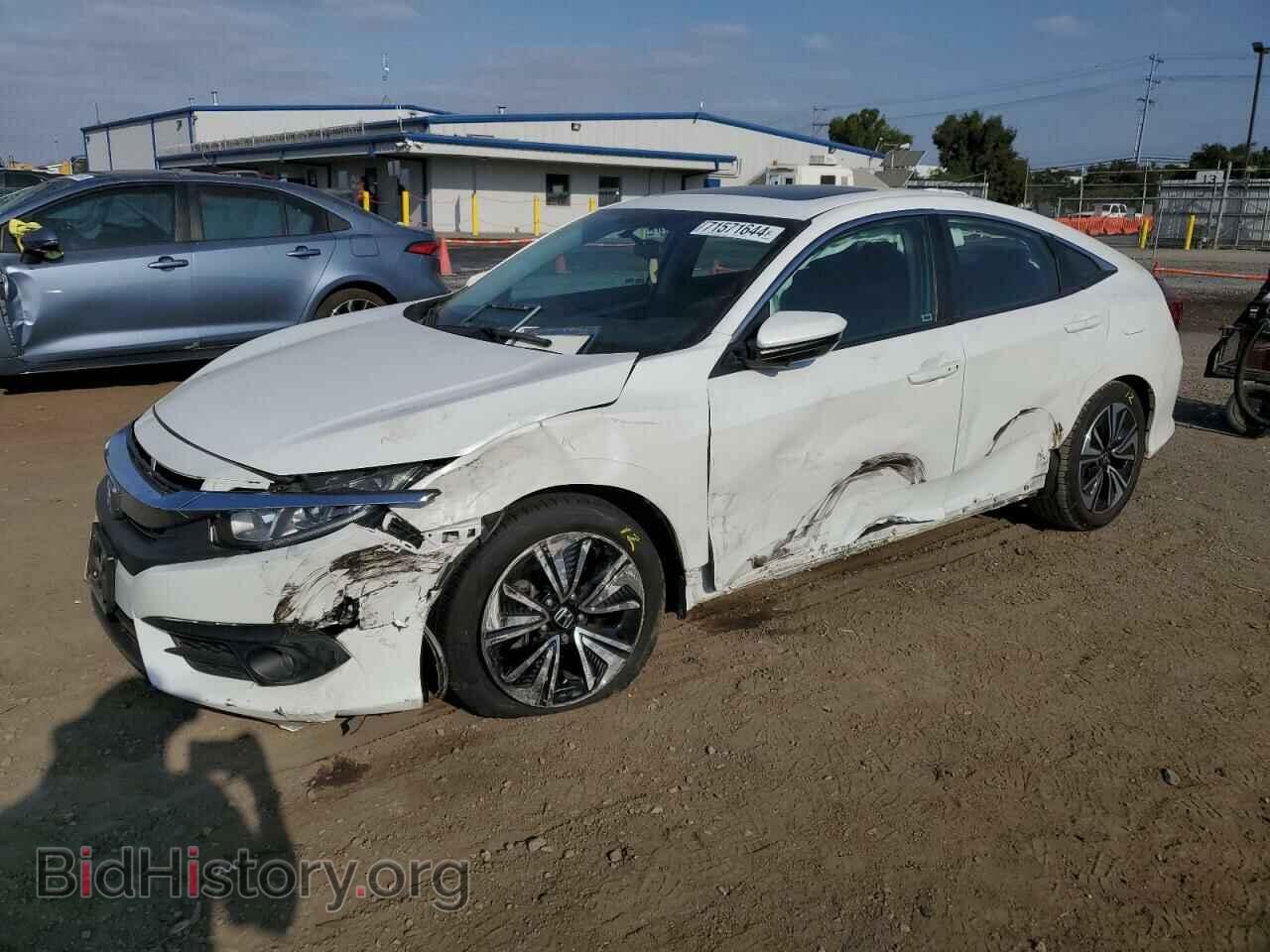 Фотография 2HGFC1F31HH649324 - HONDA CIVIC 2017