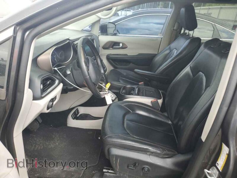 2017 Chrysler PACIFICA (VIN 2C4RC1BG6HR505685) — photo 7 of 14