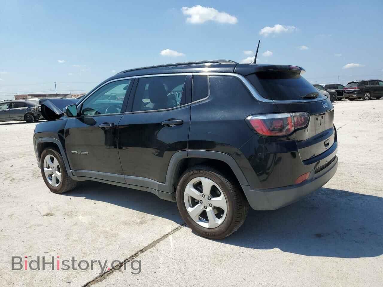 2018 JEEP COMPASS - VIN: 3C4NJCBB1JT466429 - Фото 2