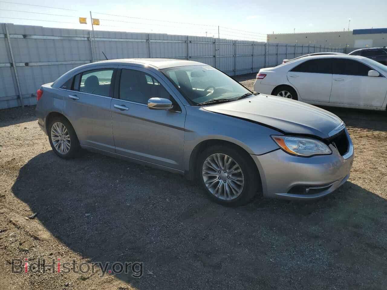 2013 CHRYSLER 200 - VIN: 1C3CCBCG8DN521148 - Photo 4