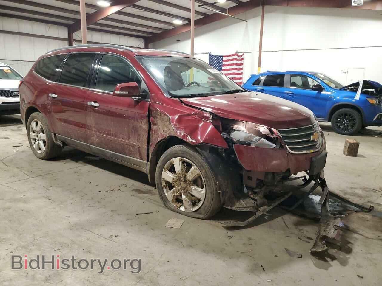 2017 CHEVROLET TRAVERSE - VIN: 1GNKRGKD3HJ242561 - Фото 4
