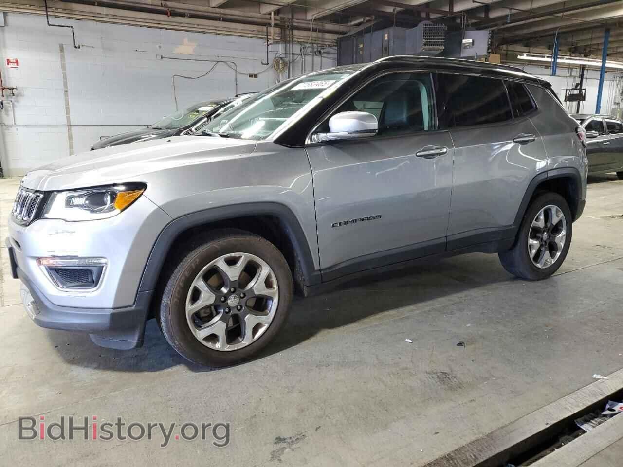 Фотография 3C4NJDCB3JT456151 - JEEP COMPASS 2018
