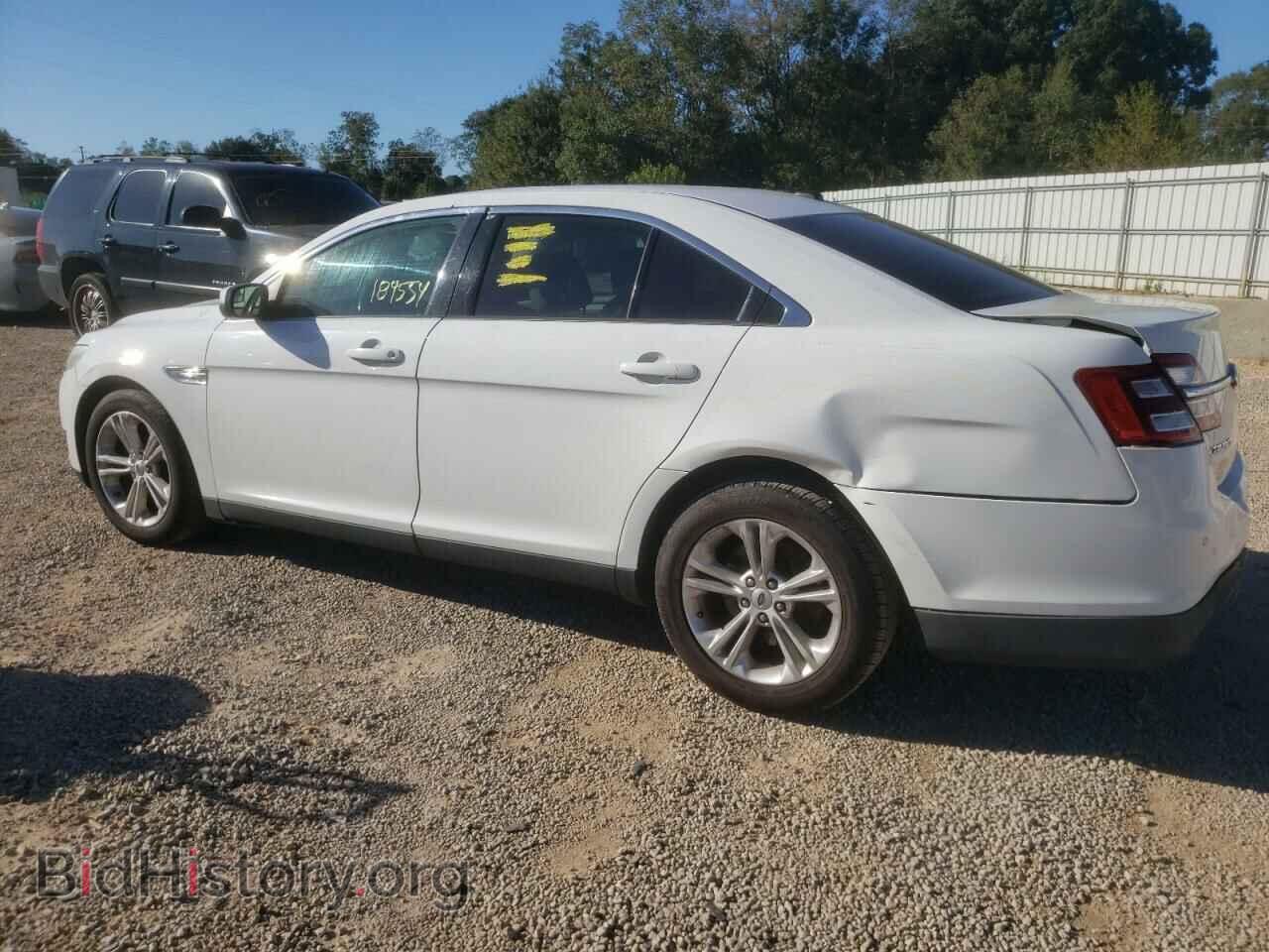 2013 FORD TAURUS - VIN: 1FAHP2E81DG105996 - Photo 2