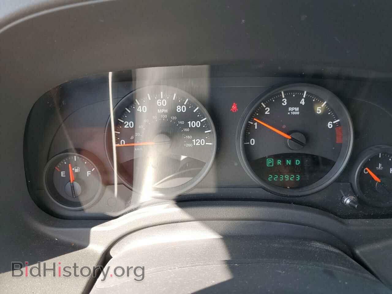 2011 JEEP COMPASS - VIN: 1J4NT1FB1BD165444 - Фото 9