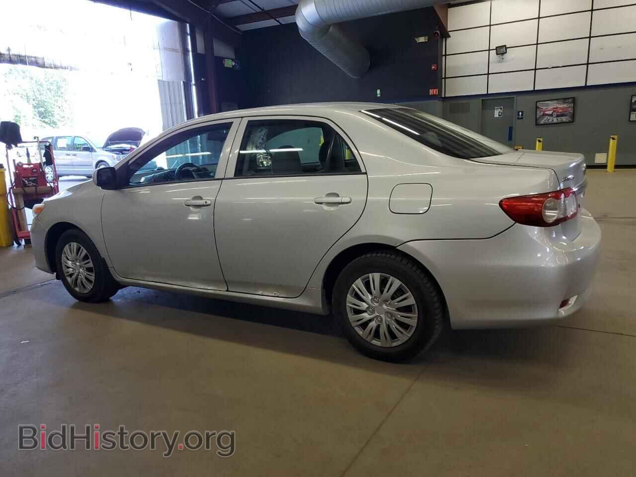 2013 TOYOTA COROLLA - VIN: 2T1BU4EE5DC958572 - Фото 2
