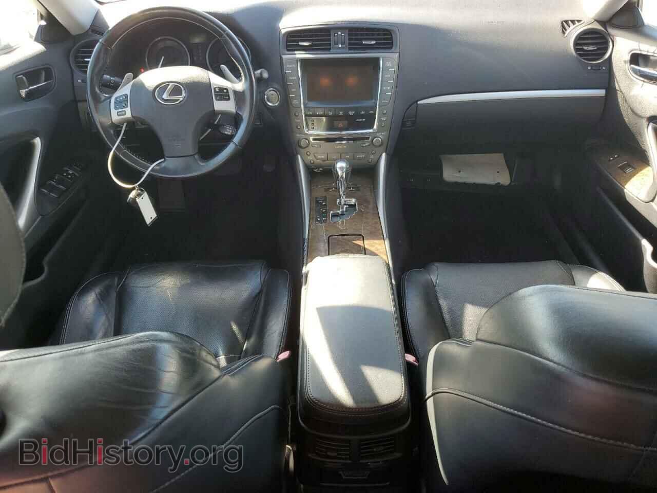 2011 LEXUS IS - VIN: JTHBF5C20B5151524 - Photo 8