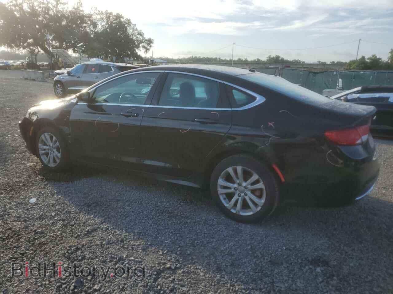 2015 CHRYSLER 200 - VIN: 1C3CCCAB7FN537471 - Фото 2