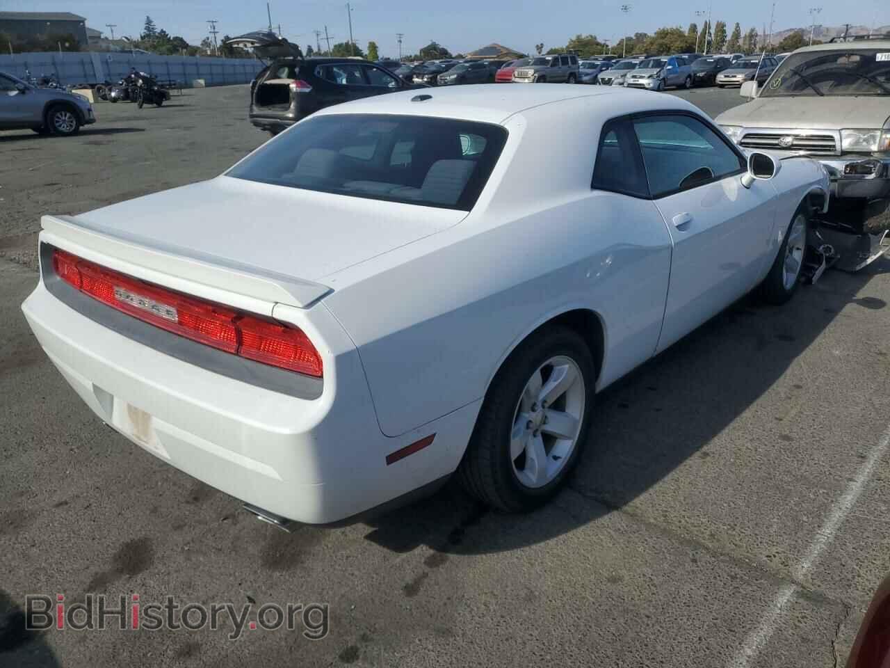 2014 DODGE CHALLENGER - VIN: 2C3CDYBTXEH302801 - Фото 3
