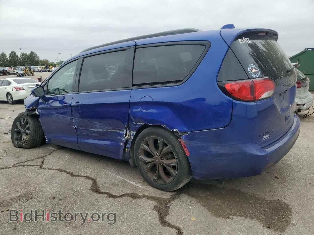 2019 CHRYSLER PACIFICA - VIN: 2C4RC1EGXKR652434 - Фото 2