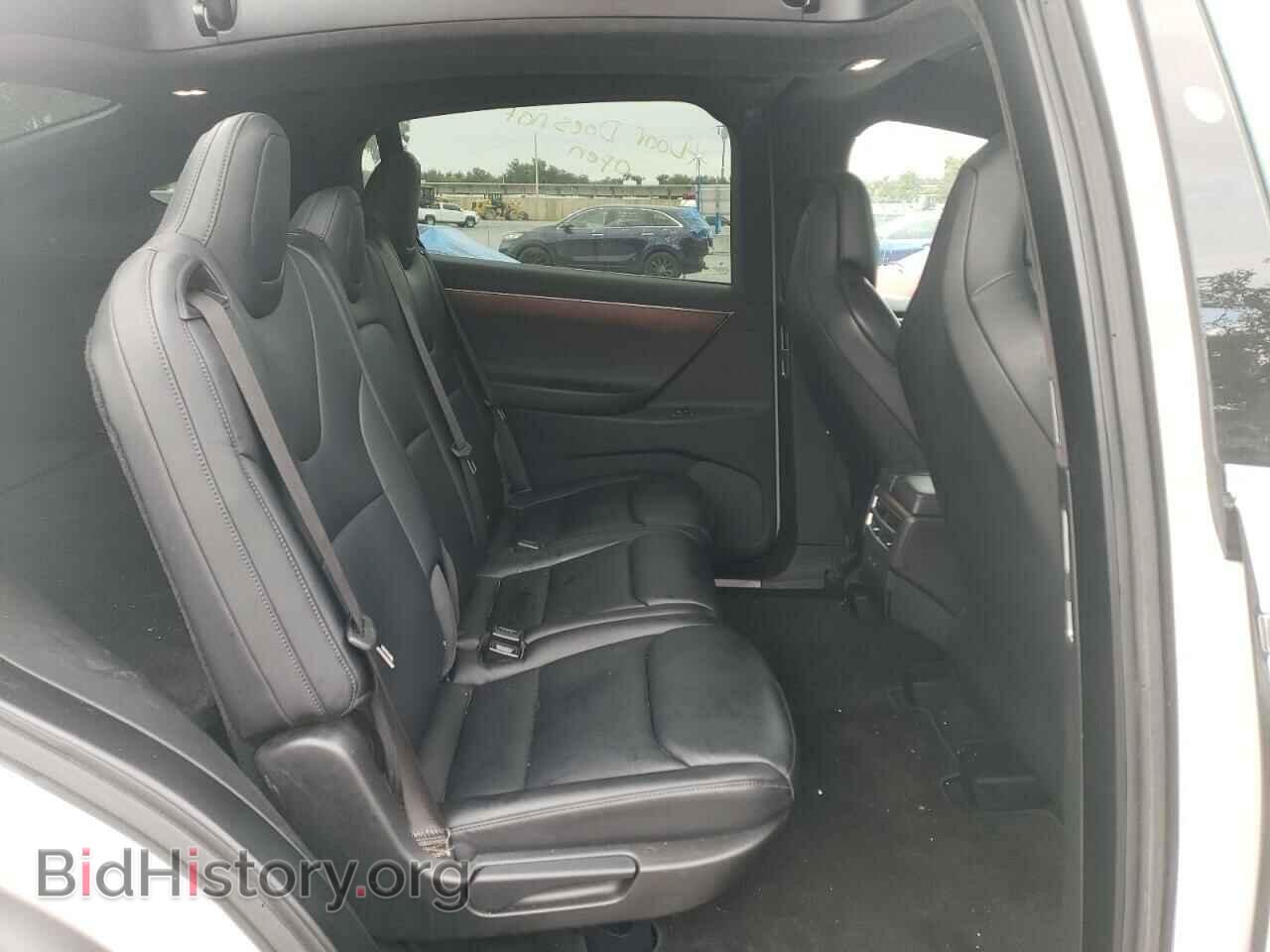 2017 TESLA MODEL X - VIN: 5YJXCDE27HF071118 - Photo 10