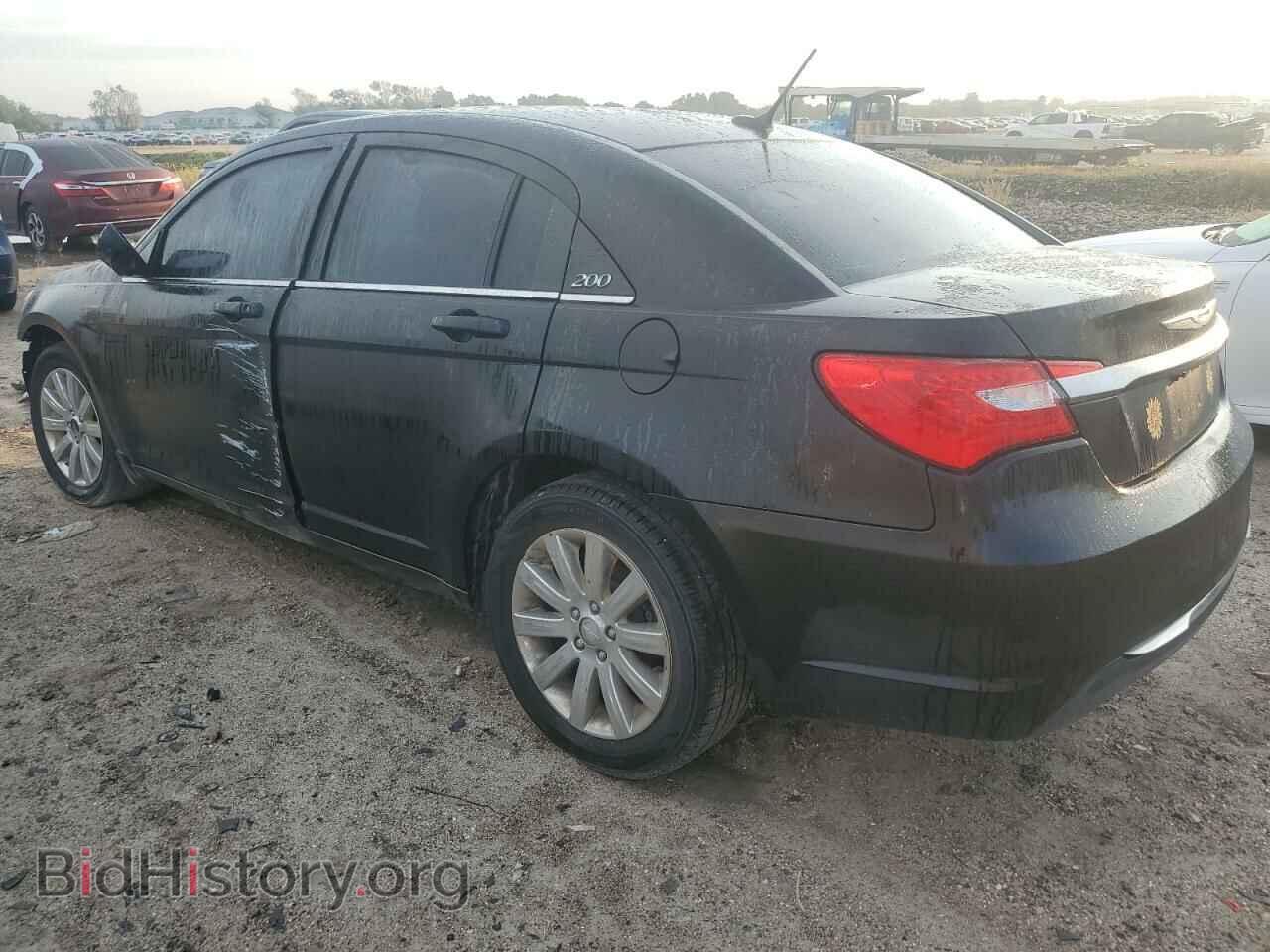 2013 CHRYSLER 200 - VIN: 1C3CCBBB6DN570547 - Photo 2