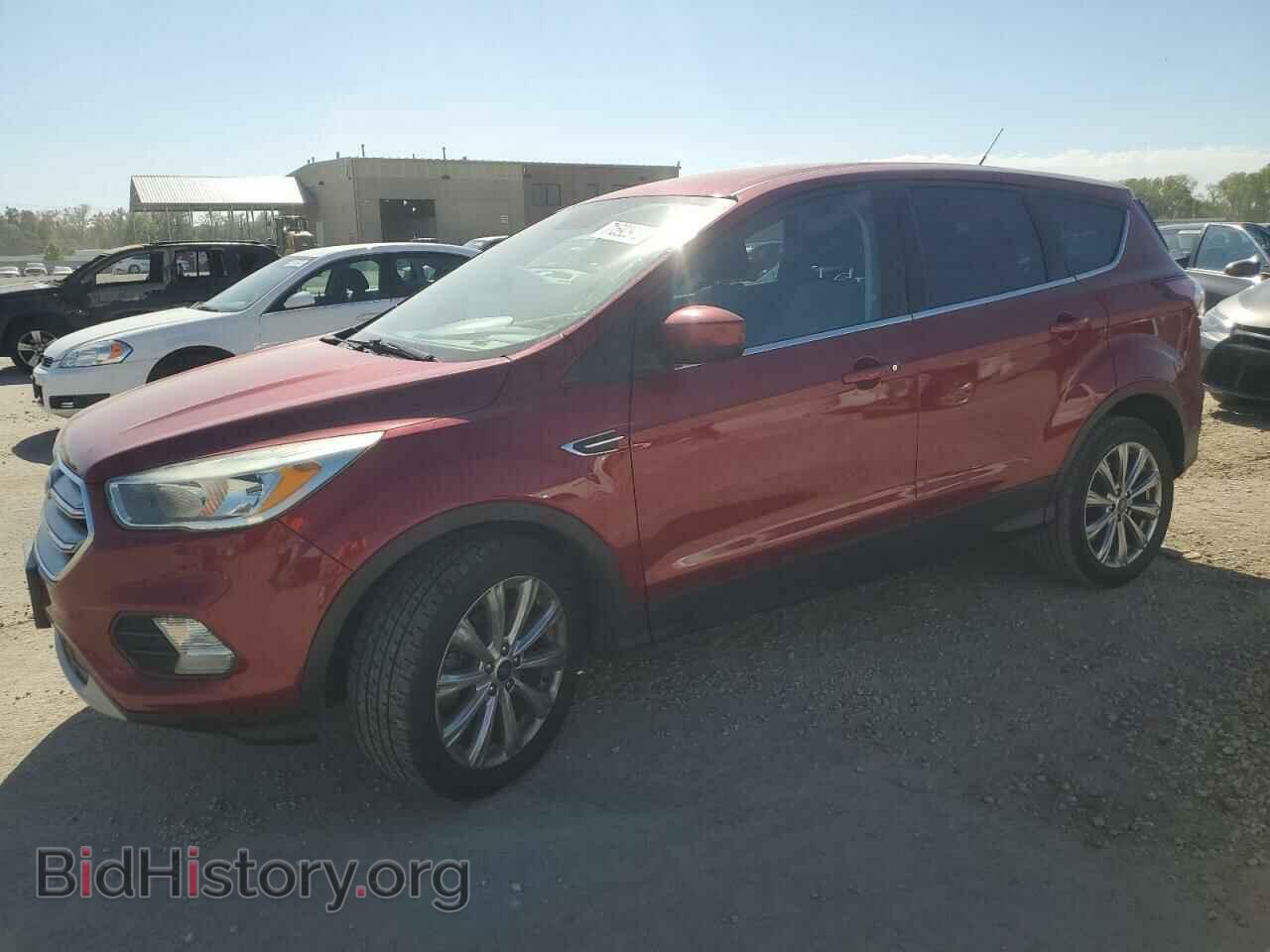 Фотография 1FMCU0GD5HUC10541 - FORD ESCAPE 2017