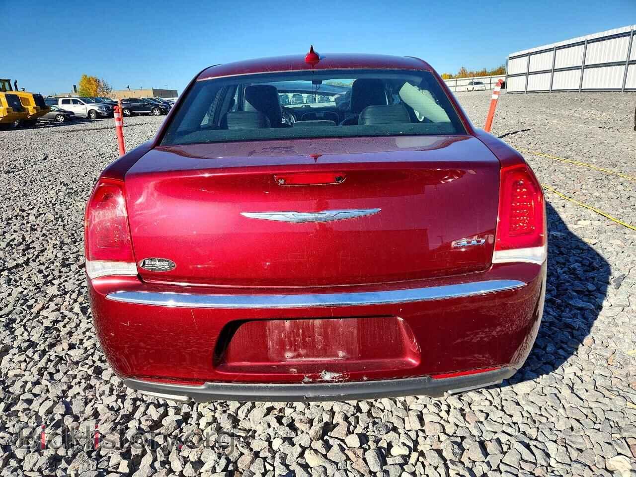 2016 CHRYSLER 300 - VIN: 2C3CCAAG7GH233678 - Photo 6