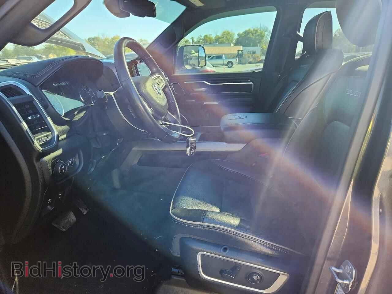 2020 RAM 1500 - VIN: 1C6SRFRT9LN371025 - Photo 7