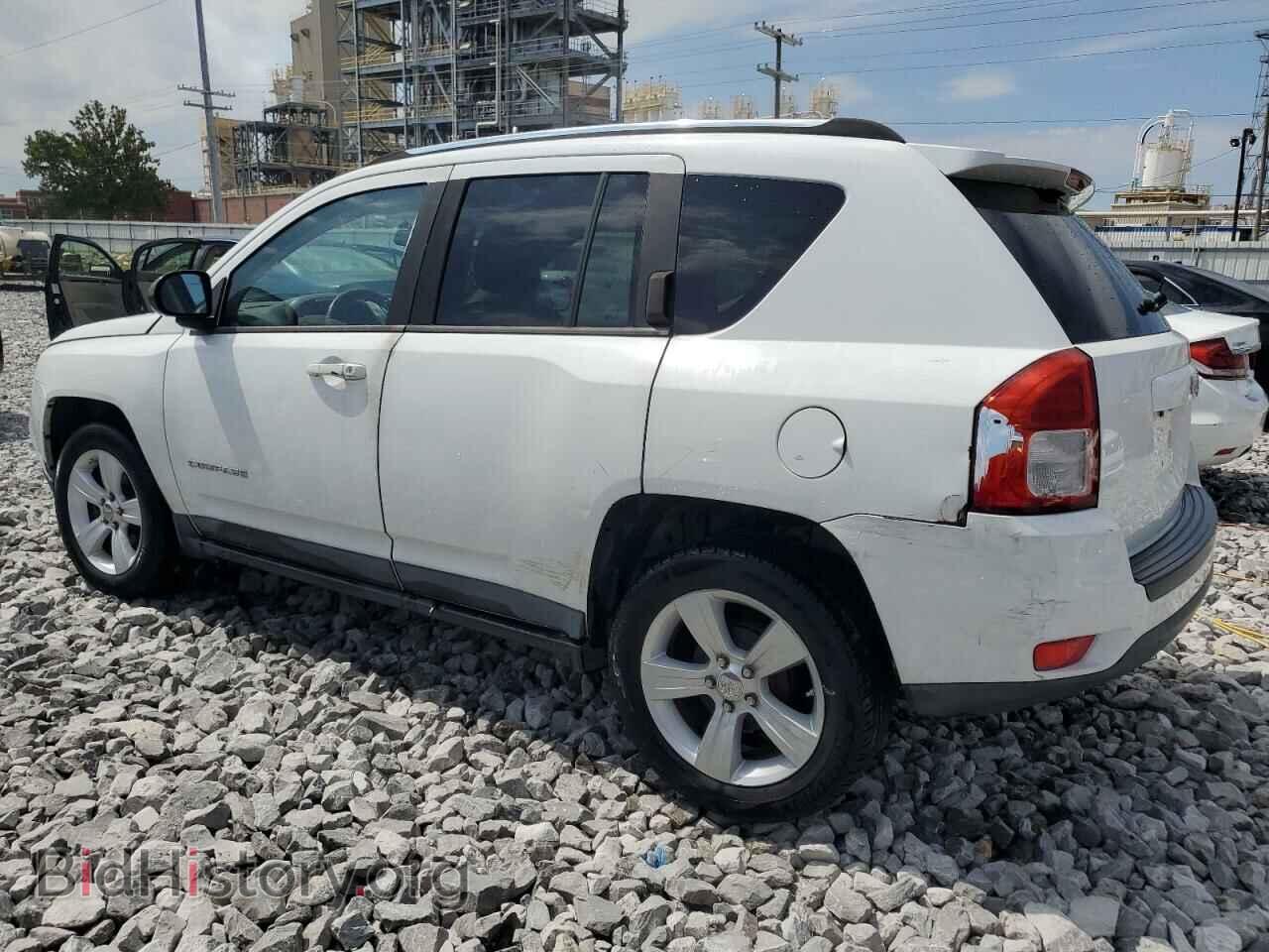 2011 JEEP COMPASS - VIN: 1J4NT1FB9BD241038 - Фото 2